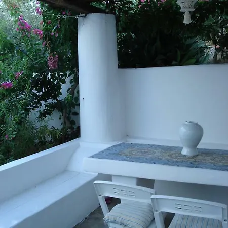 Apartment In - Nespolo Panarea